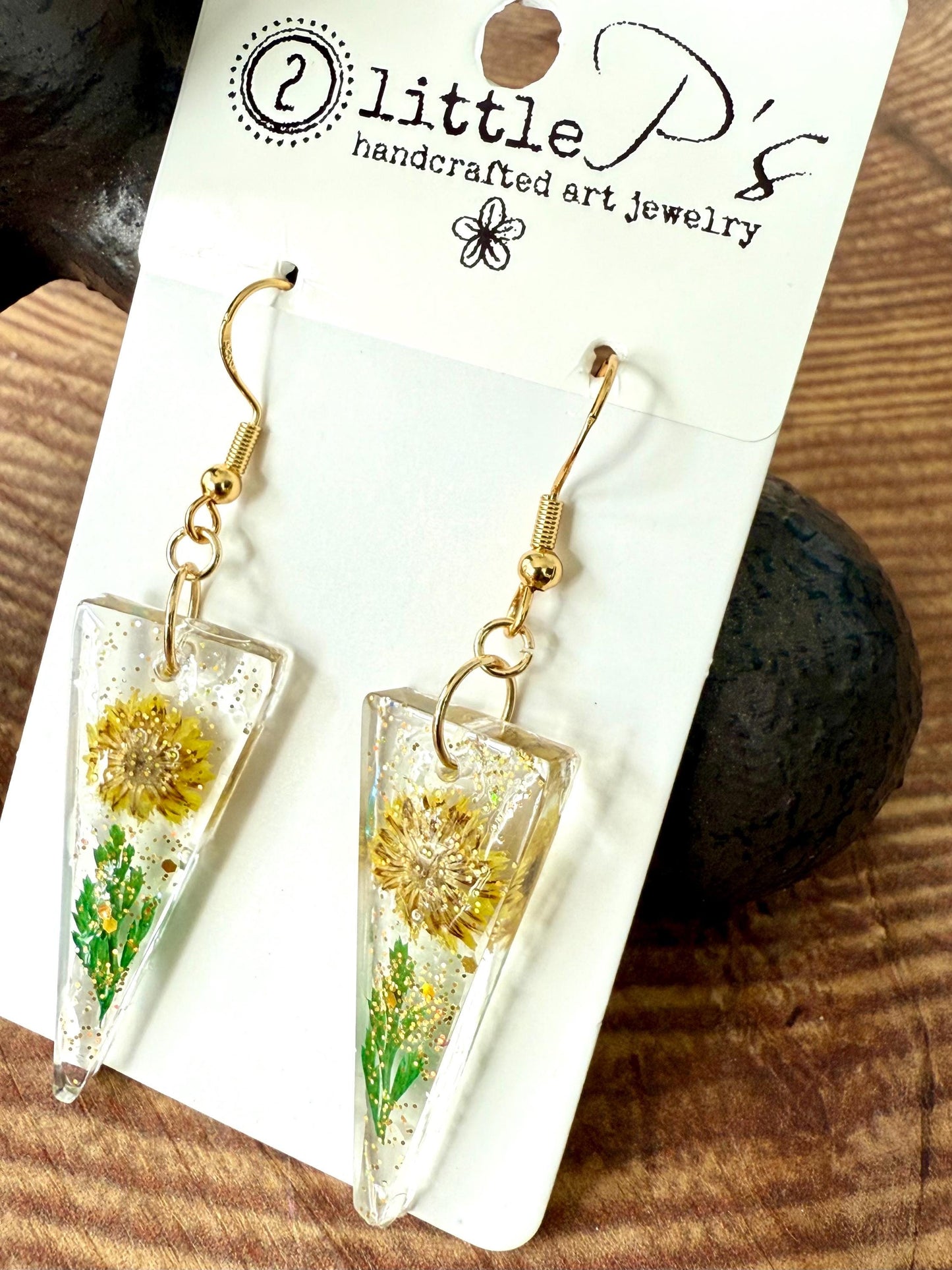 Real Dried Flower Resin Earrings – Handmade Gold Dangle Earrings with Yellow Blooms and Gold Flecks