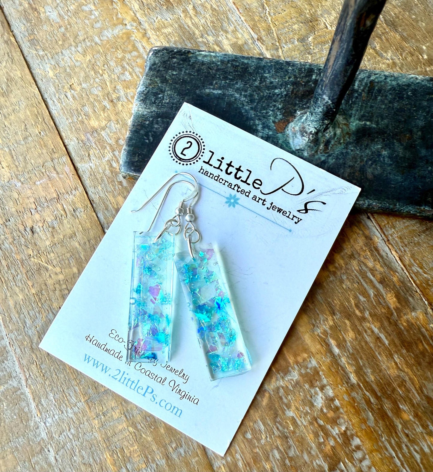 Iridescent Shimmer Resin Earrings – Handmade Eco-Friendly Dangle Earrings in Aqua & Lavender