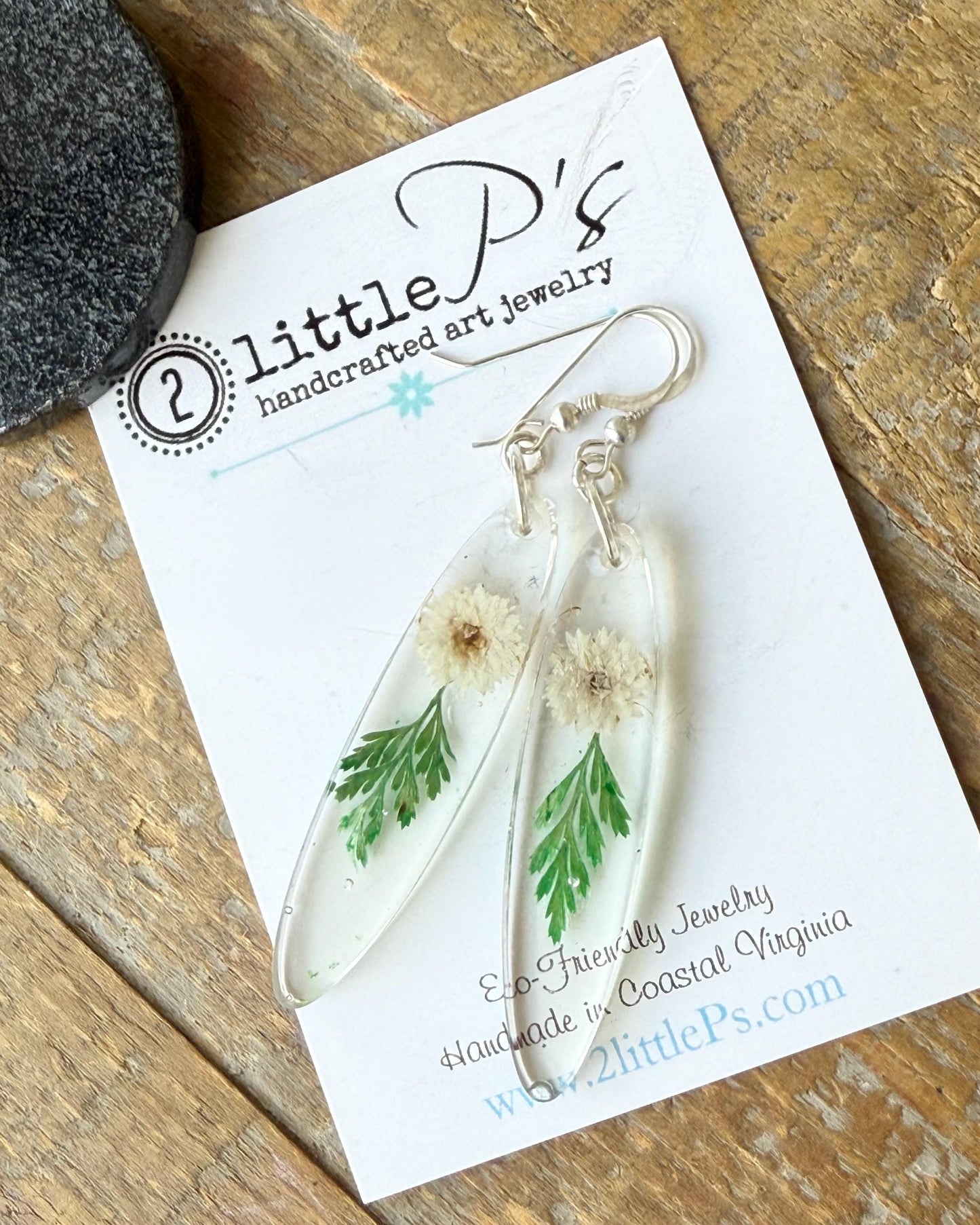 Pressed Flower Resin Earrings – Dainty Botanical Jewelry – Eco-Friendly, Handmade in Virginia