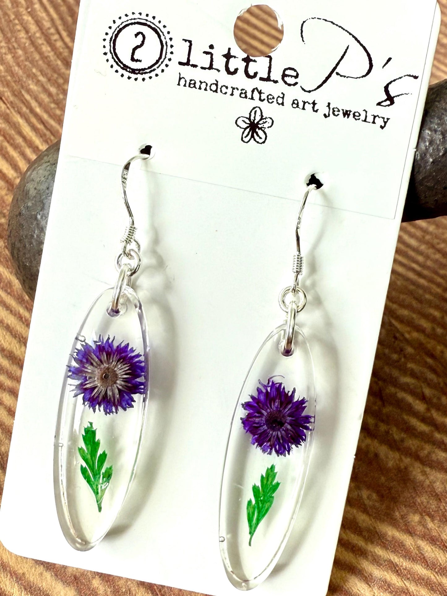 Purple Pressed Flower Earrings – Oval Resin Botanical Jewelry – Handmade Eco-Friendly Gift
